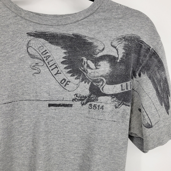 Old Navy Quality of life T-shirt size M - Picture 4 of 8